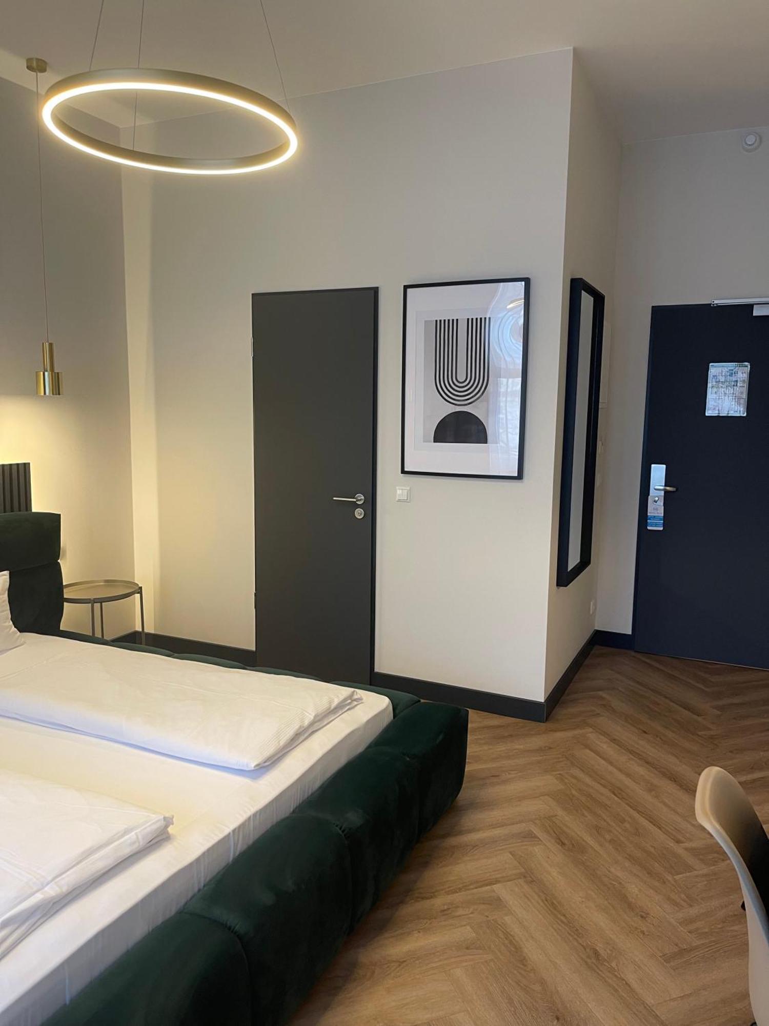 Motel Blue Messe Берлин Экстерьер фото