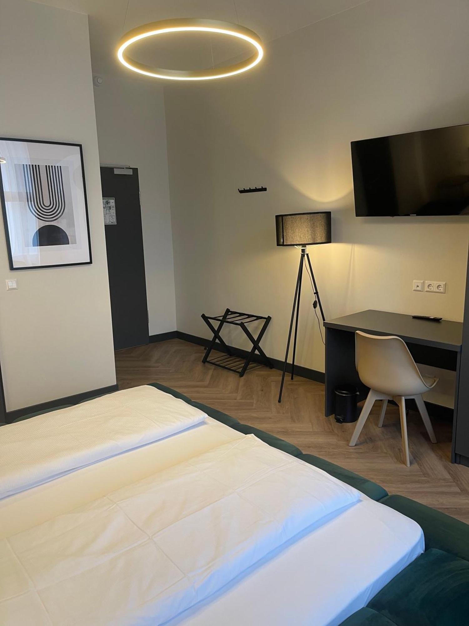 Motel Blue Messe Берлин Экстерьер фото