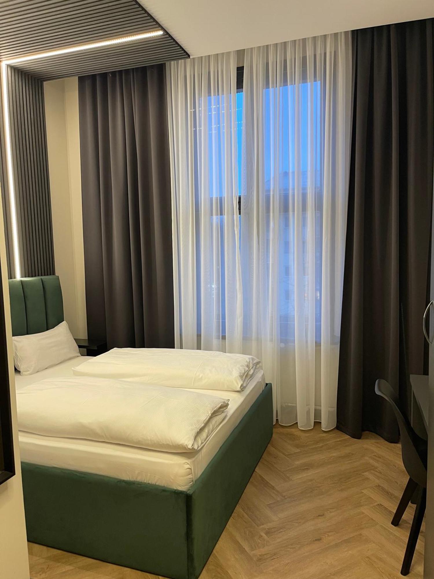 Motel Blue Messe Берлин Экстерьер фото
